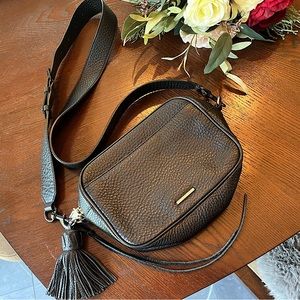 EUC Rebecca Minkoff black pebble leather camera over the shoulder purse